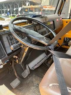 International 4700 Steering Column