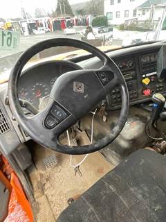 International 7600 Steering Column