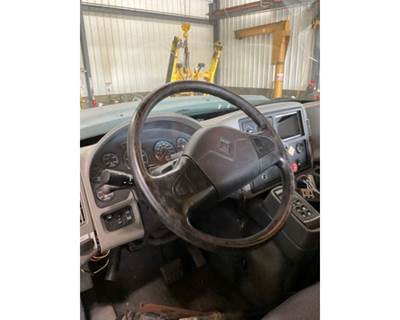 International 7600 Steering Column