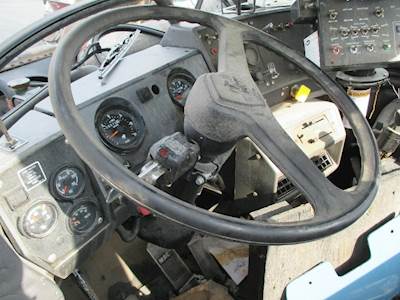 Mack RD688S Steering Column