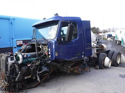 Volvo VNL Steering Column