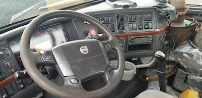 Volvo VNL Steering Column