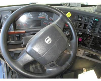 Volvo VNL Steering Column