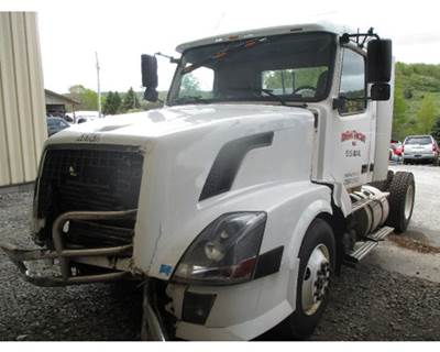 Volvo VNL Steering Column