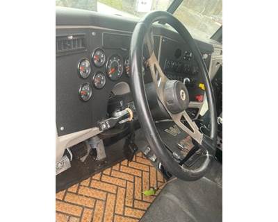 Western Star 4900SA Steering Column for a Western Star Trucks 4900 SA
