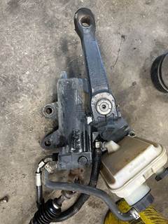 Freightliner M2 106 Steering Gear / Rack