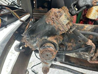 International 4300 Steering Gear / Rack