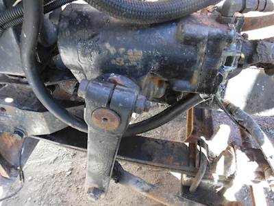 International 9900i Steering Gear / Rack