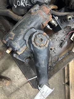 International MV607 Steering Gear / Rack