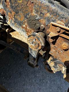 Mack Granite CV713 Right Steering Gear / Rack for a Mack CV713 GRANITE