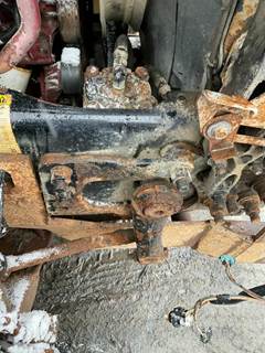 Mack Granite GU713 Right Steering Gear / Rack for a Mack GU713