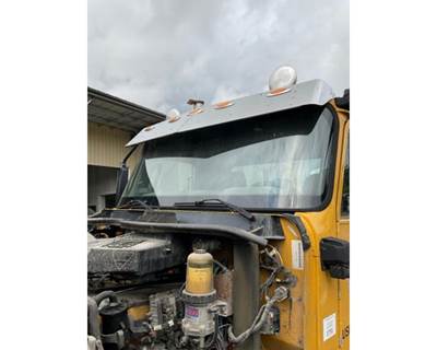 Caterpillar CT660 Sun Visor for a CAT CT660