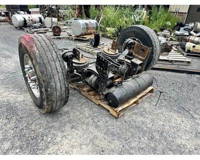 Hendrickson SC20 Tag / Pusher Axle for a Western Star 4700