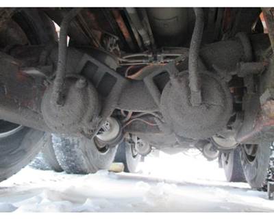Mack Granite CV713 Tag / Pusher Axle for a Mack CV713 GRANITE