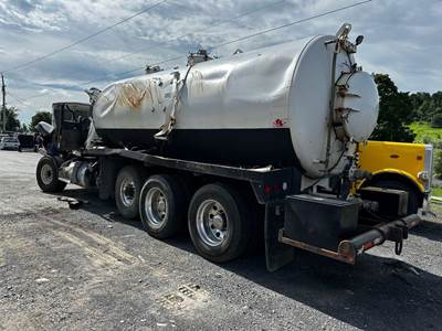 Peterbilt 389 Tag / Pusher Axle