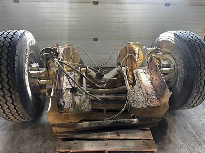 Watson & Chalin SL20 Tag / Pusher Axle for a CAT CT660