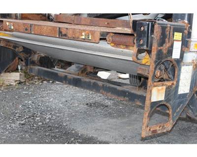 International 4300 Tailgate / Decklid
