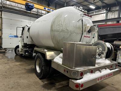 Freightliner M2 106 Truck Tank