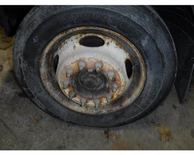 Ford LCF 450 Tire & Rim