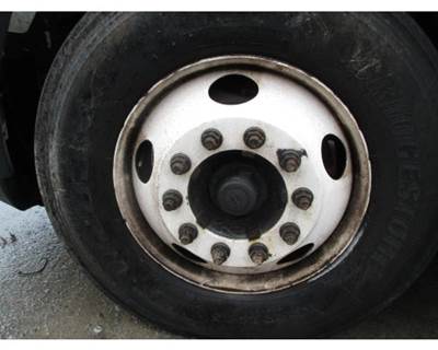 Freightliner Cascadia 125 Tire & Rim