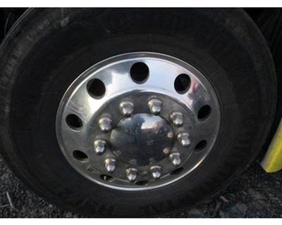 Freightliner Cascadia Tire & Rim