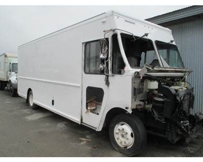 Freightliner MT55 Tire & Rim