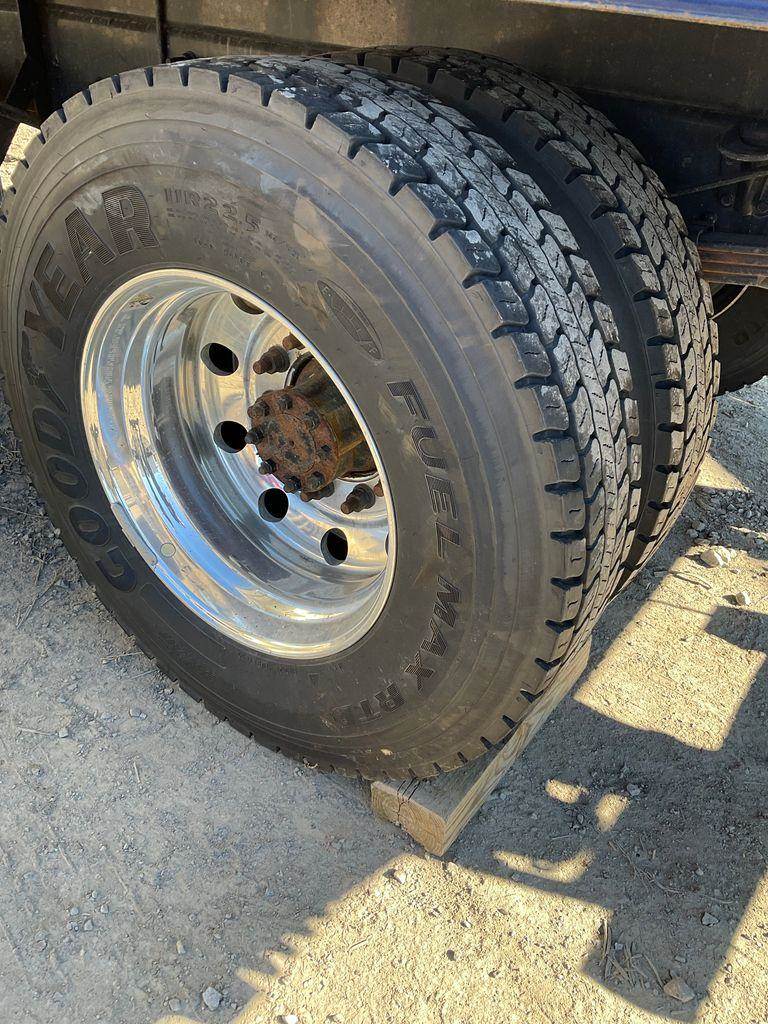 2021 HUB PILOT 22.5 Tire & Rim for a Ford F650 For Sale Morrisville, NY 10316