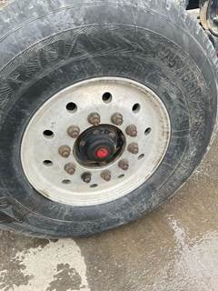 HUB PILOT 22.5 x 14 Tire & Rim for a Freightliner M2 112