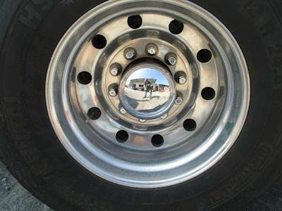 Kenworth T800 Tire & Rim