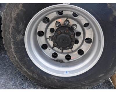 Kenworth T880 Tire & Rim