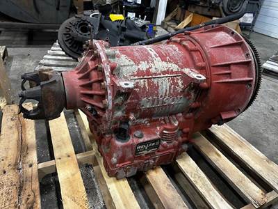 Peterbilt Transmission for a Peterbilt 348