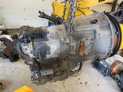 Allison MD3060P Transmission for a Freightliner FL80