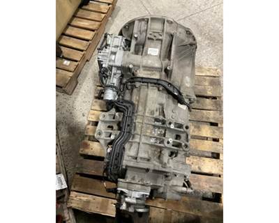 Detroit DT12-0A Transmission for a Freightliner CASCADIA