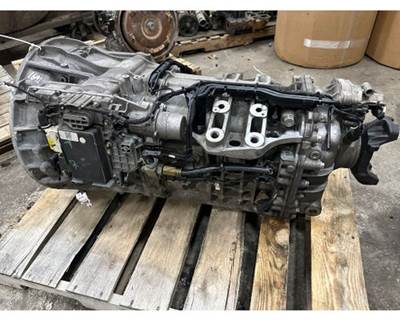 Detroit DT12-1650-OH Transmission for a Freightliner CASCADIA 126