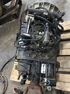 Peterbilt Transmission for a Peterbilt 389