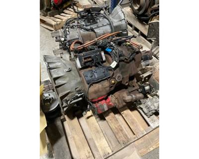 Fuller FO-18E318B-MXP Transmission for a Freightliner CASCADIA 125