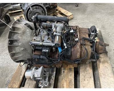 Fuller FO-18E318B-MXP Transmission for a Peterbilt 579