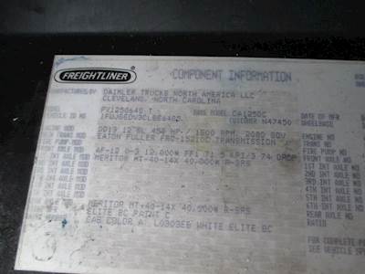 Fuller FRO15210C Transmission for a Freightliner CASCADIA 125