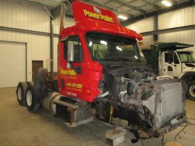 Fuller FRO15210C Transmission for a Freightliner CASCADIA