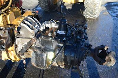 Fuller FRO16210C Transmission for a Freightliner CENTURY CLASS 120