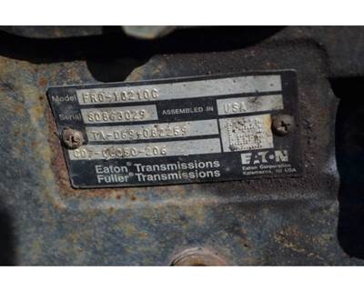 Fuller FRO18210C Transmission for a Freightliner CASCADIA 113BBC