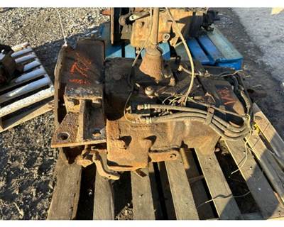 Fuller RTF8908LL Transmission for a Mack RD688S