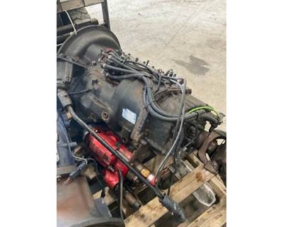 Fuller RTLO16913A Transmission for a Peterbilt 379
