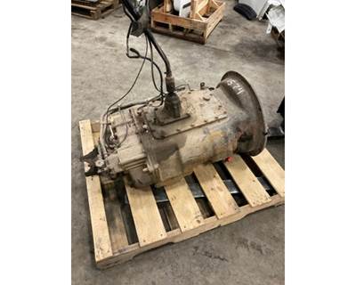 Fuller RTLO18718B Transmission for a Peterbilt 379