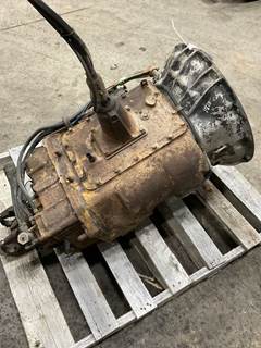 Fuller RTLO18913A Transmission for a International 9900