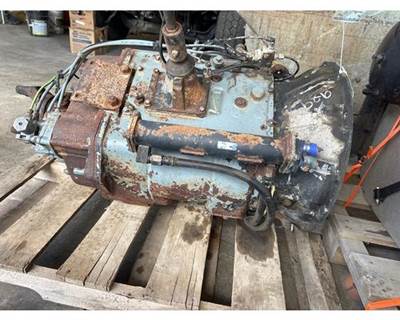 Peterbilt Transmission for a Peterbilt 379