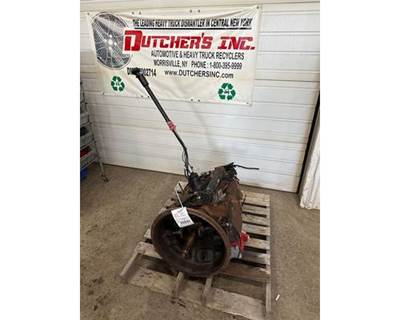 Fuller RTLO18918B Transmission for a Kenworth W900