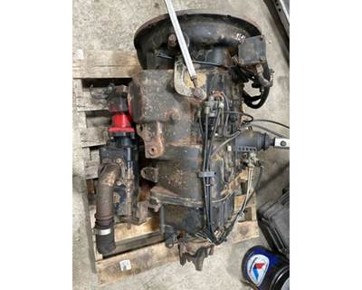 Fuller RTLO18918B Transmission for a Peterbilt 389