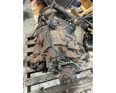Fuller RTLO18918B Transmission for a Peterbilt 367