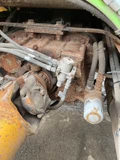 Fuller RTLOF20918B Transmission for a CAT CT660